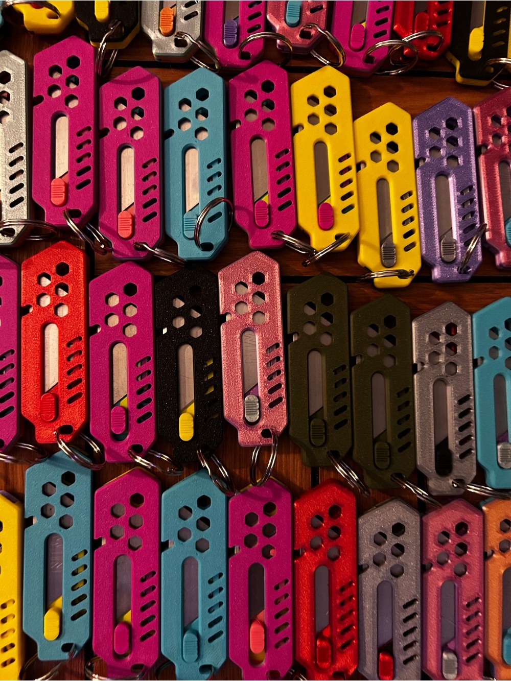 Colorful Assorted Mini Multi-Tool Keychains 200 Pack - Picture 6 of 8